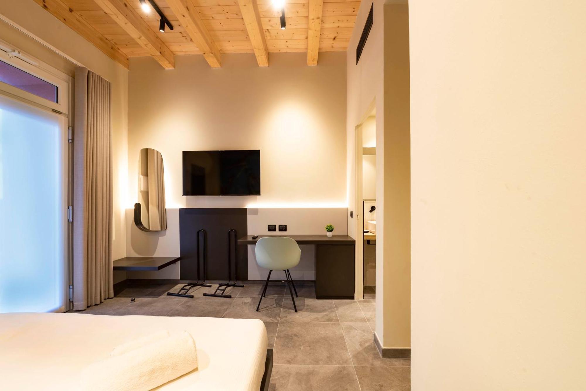 Italianflat - Verona'S River, Free Parking For Car & Bike, Nature, Relax Exterior foto