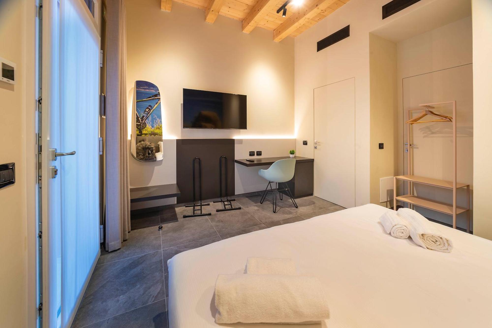 Italianflat - Verona'S River, Free Parking For Car & Bike, Nature, Relax Exterior foto