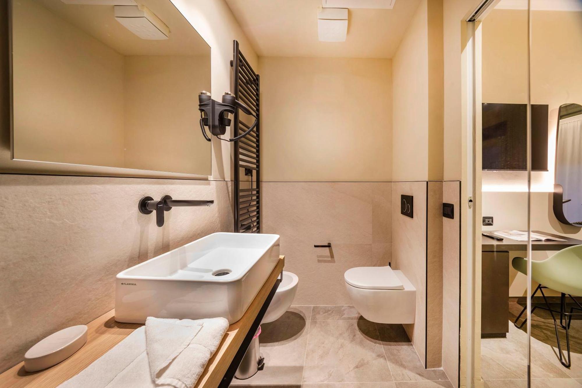 Italianflat - Verona'S River, Free Parking For Car & Bike, Nature, Relax Exterior foto