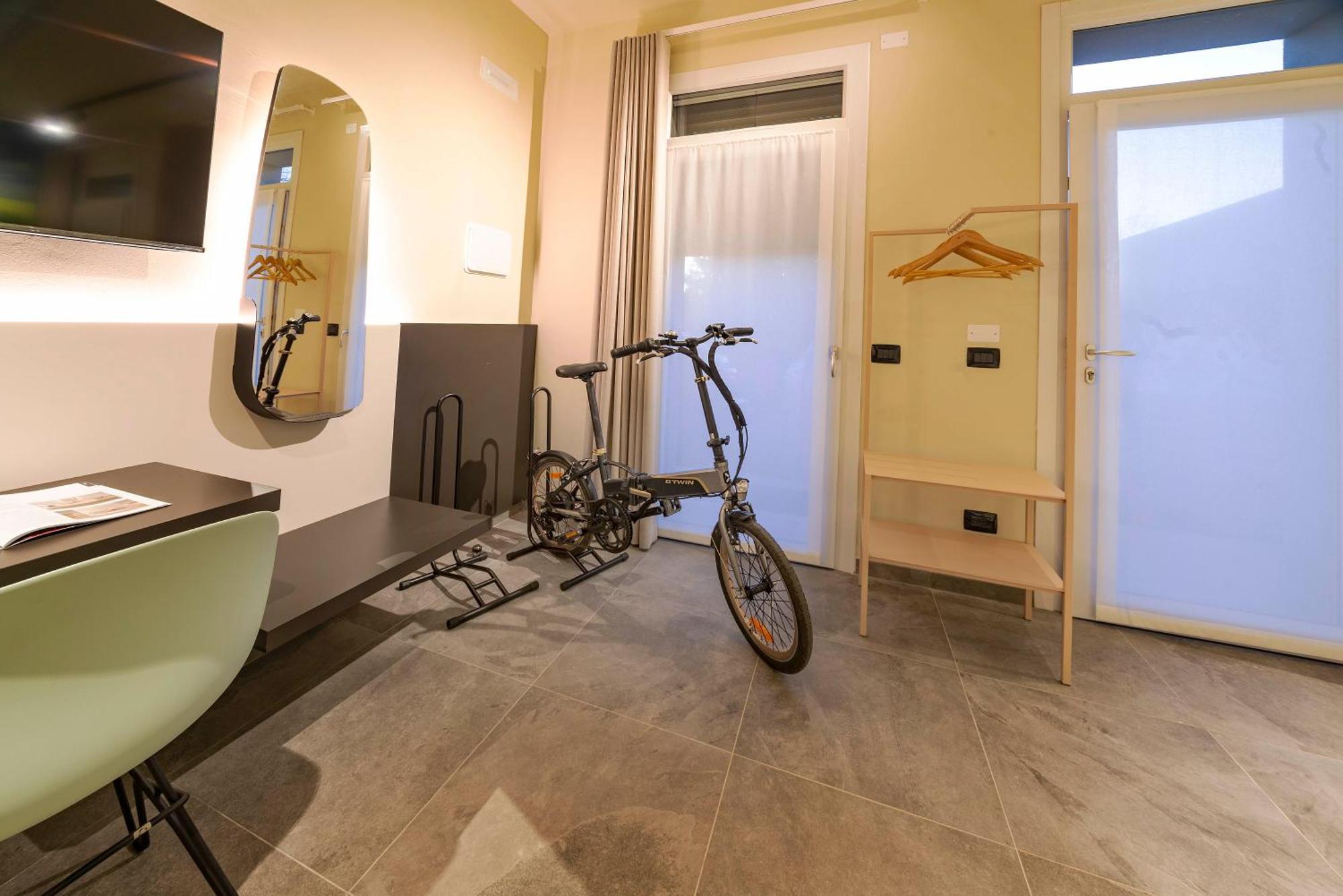 Italianflat - Verona'S River, Free Parking For Car & Bike, Nature, Relax Exterior foto